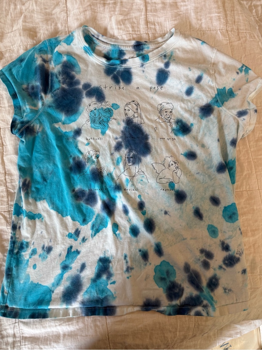 Universal Thread Womens  Artist  Tie-Dye Tee - Blue & Teal